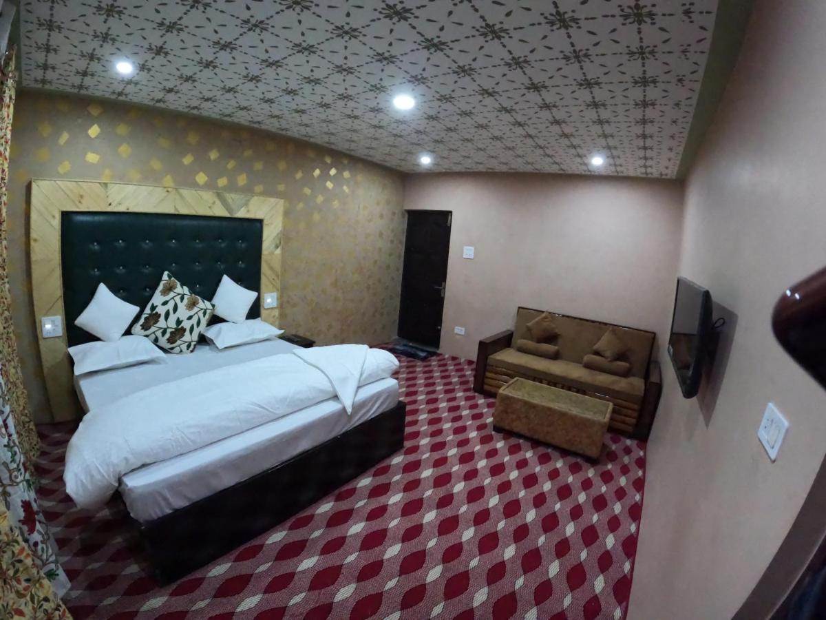 Hotel Seven Pahalgām Екстериор снимка