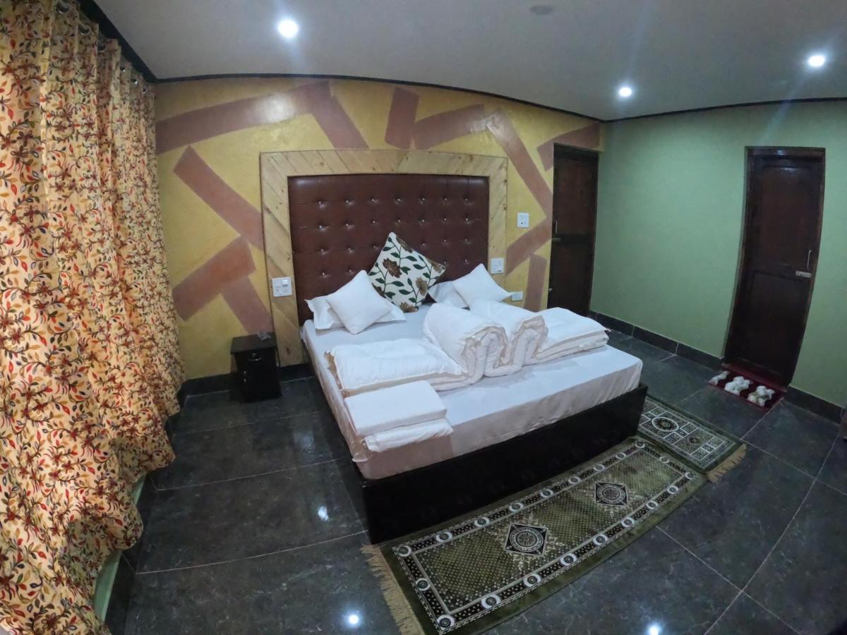 Hotel Seven Pahalgām Екстериор снимка