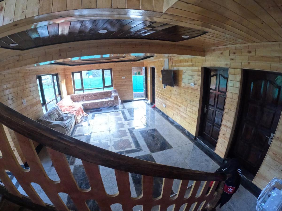 Hotel Seven Pahalgām Екстериор снимка