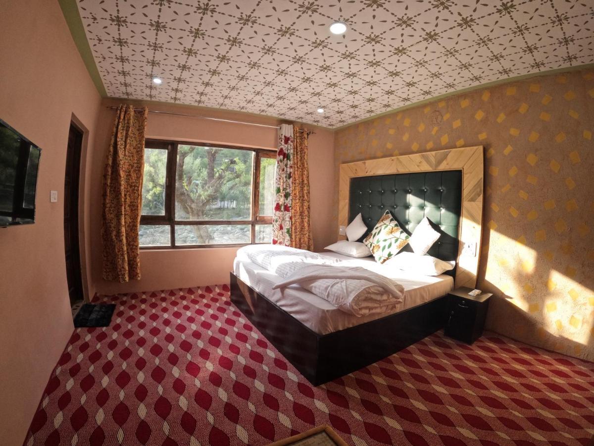 Hotel Seven Pahalgām Екстериор снимка